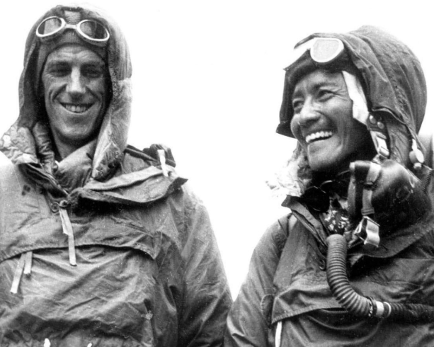 埃德蒙·希拉里|全球最先登顶珠峰的两个人，为何要立下秘密誓约？46年后水落石出