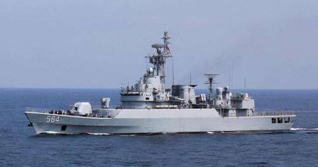 护卫舰了,于是在综合本国现有技术的基础上,我国研制出了053k型护卫舰