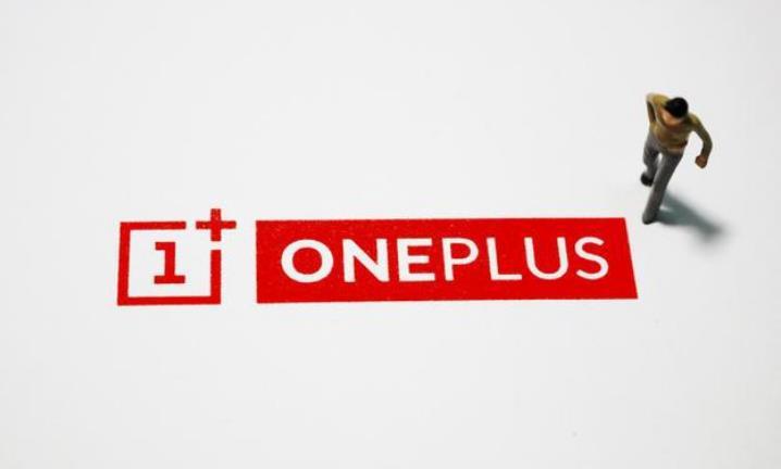 10分钟卖2亿!一加8t首批用户评级出炉,差评暴露出3个缺点