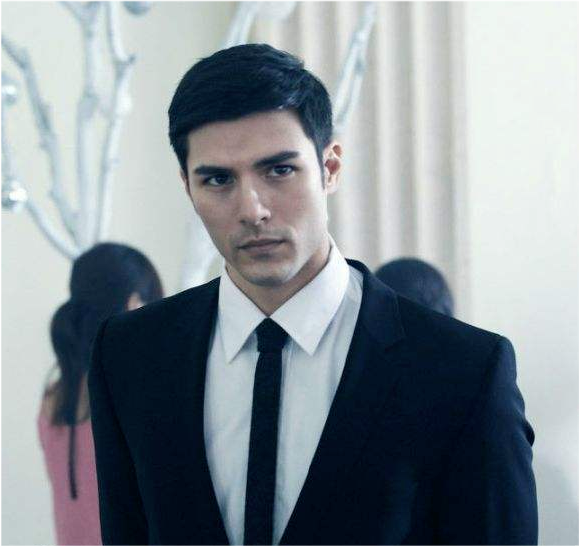 郭敬明|郭敬明三观不正？杨幂吐槽他是名牌奴隶，男网红对其深刻剖析一针见血