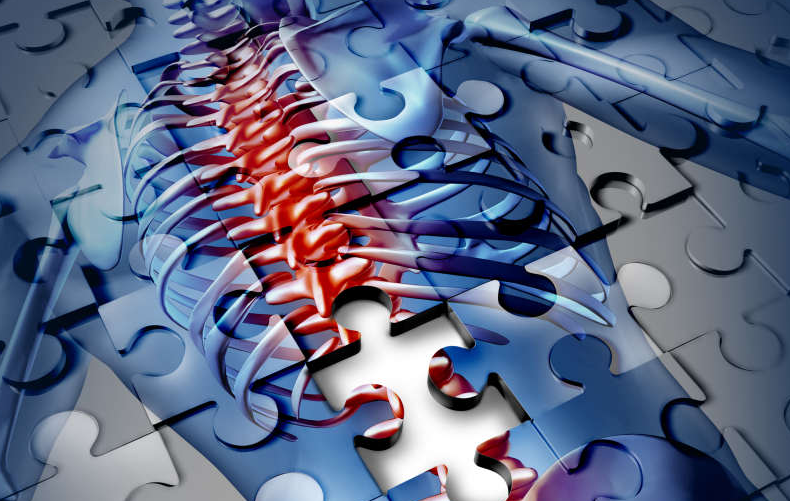 骨质疏松|世界骨质疏松日：骨质疏松危害大，预防可不止补钙这么简单！