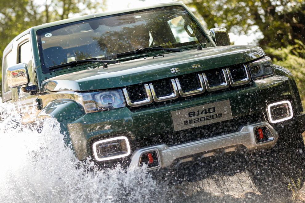 北京|越野界的全新“搅局者”！入门搭2.0T＋四驱，比牧马人霸气，还配双开门