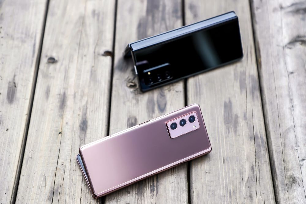 三星galaxyzfold25g折叠屏从此走入成熟时代