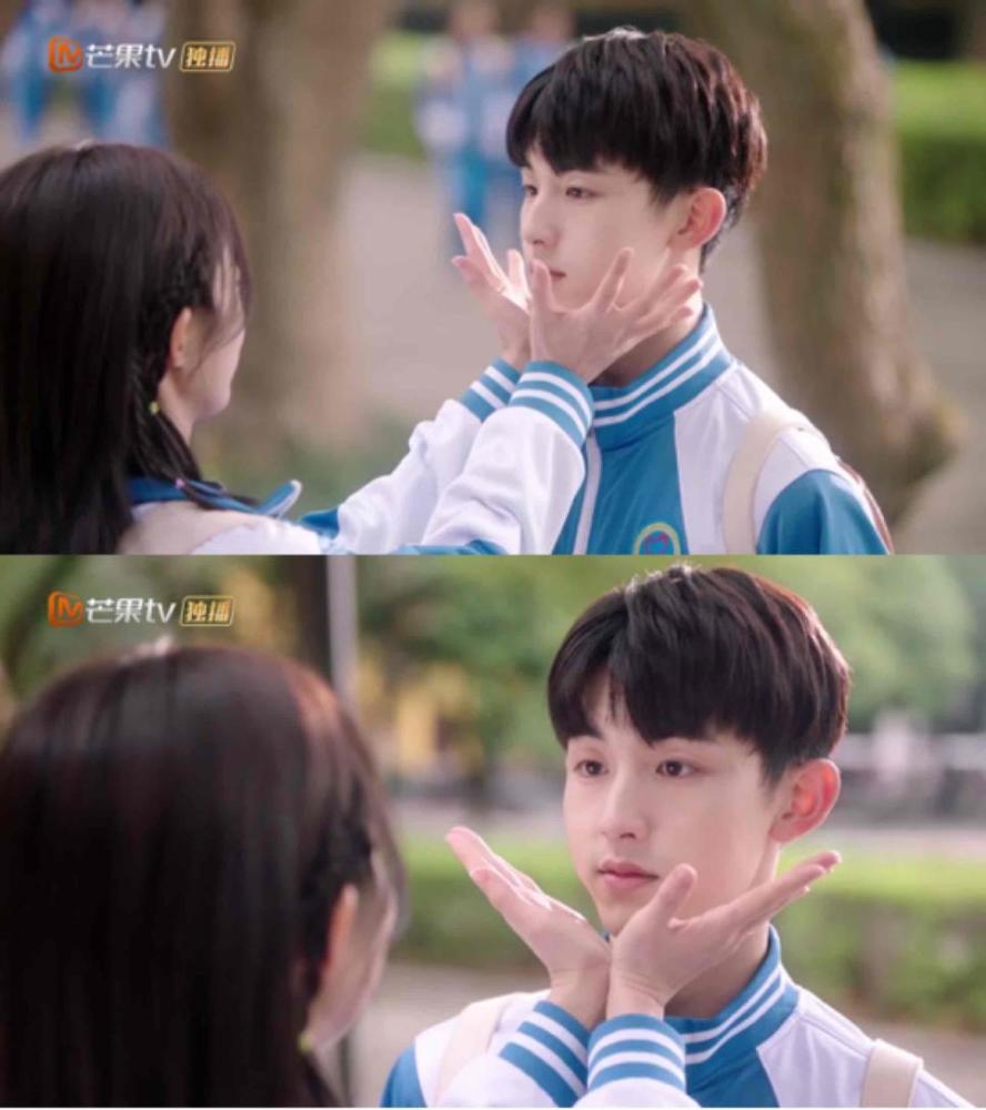 郭俊辰万鹏纯纯的大学恋爱,甜甜的吻戏来了