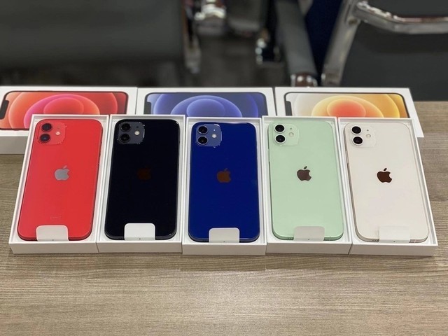 Iphone 12选什么颜色 全色全系真机全家福来了 看完释然 真机 Iphone 玻璃背板 Iphone 12 Pro Iphone12