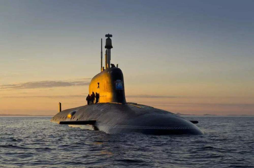 中美俄核潜艇能在水下待多久美国83天俄50天我国呢