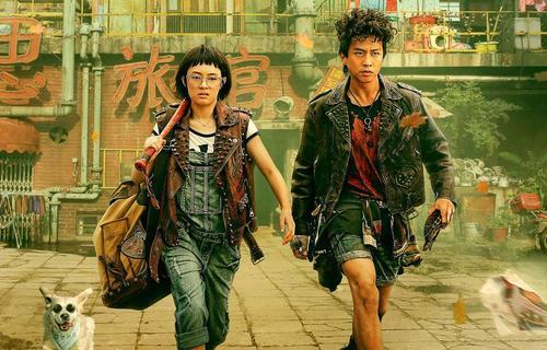 还在一起合作的电影《恶棍天使》中频繁撒狗粮,戏里戏外都是一对活宝