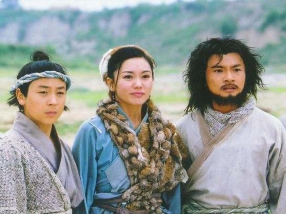 出面护送俞岱岩上武当山,于是托付少林俗家弟子龙门镖局的都大锦护送