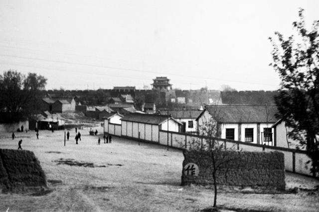 民国时期河南洛阳老照片,城墙,火车站
