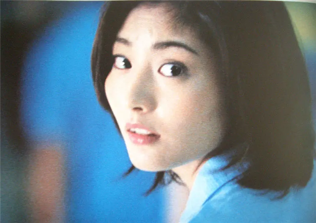 张国荣|日本女演员第一次拍港片，就和张国荣合作，单单看颜值，我就爱了