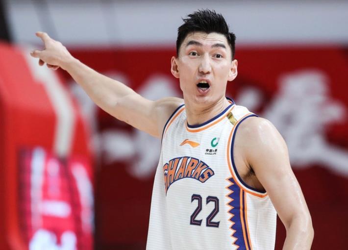弗雷戴特|CBA排行：黑马灭北京2连胜升第1！李楠球队2连败垫底，上海演逆转