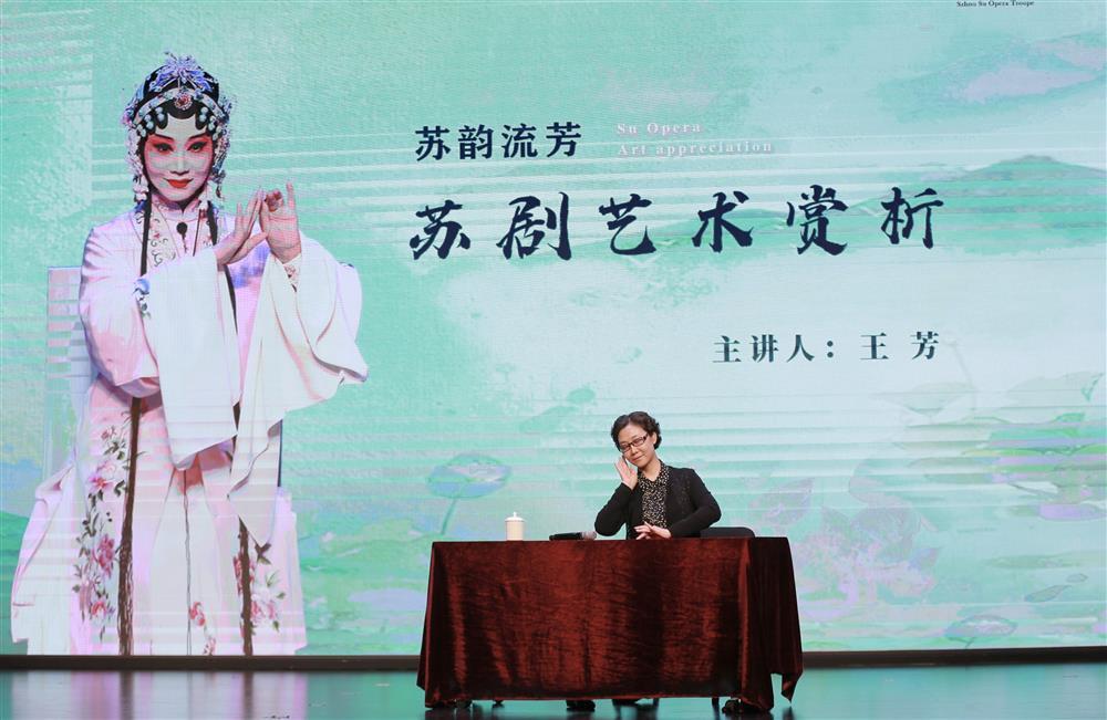 中国戏剧|“扭曲自己脸部去传递情感，不高级！”拿下梅花奖、文华奖的她这样谈演戏