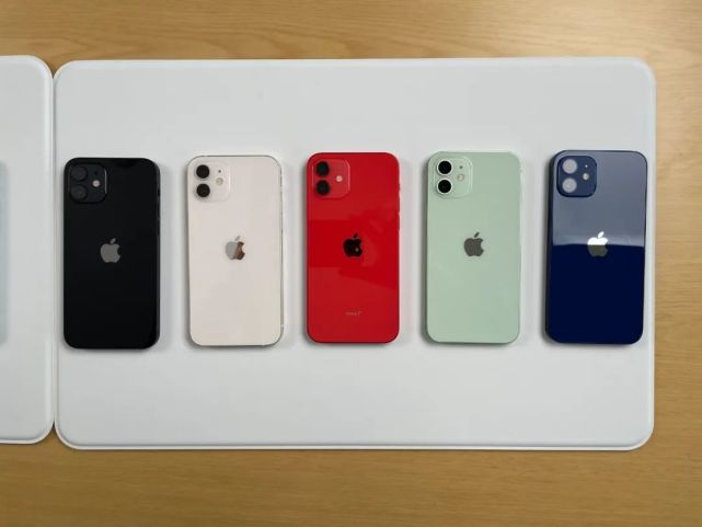 iphone 12/12 pro首发评测,它值得买吗?