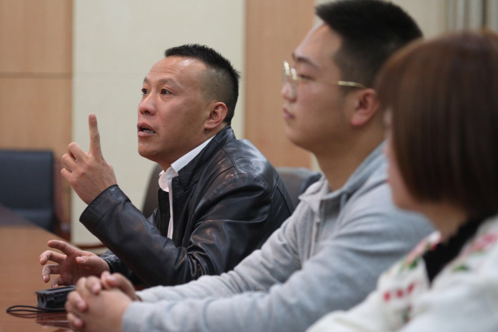 和田市|破解“师资荒”，北京“园丁”来到和田