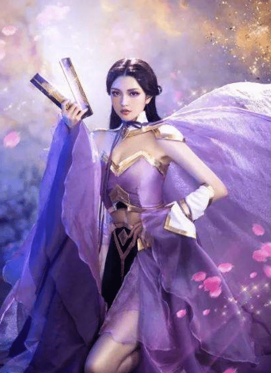 罗志祥复出无望周扬青cos露娜显身材近照放飞自我