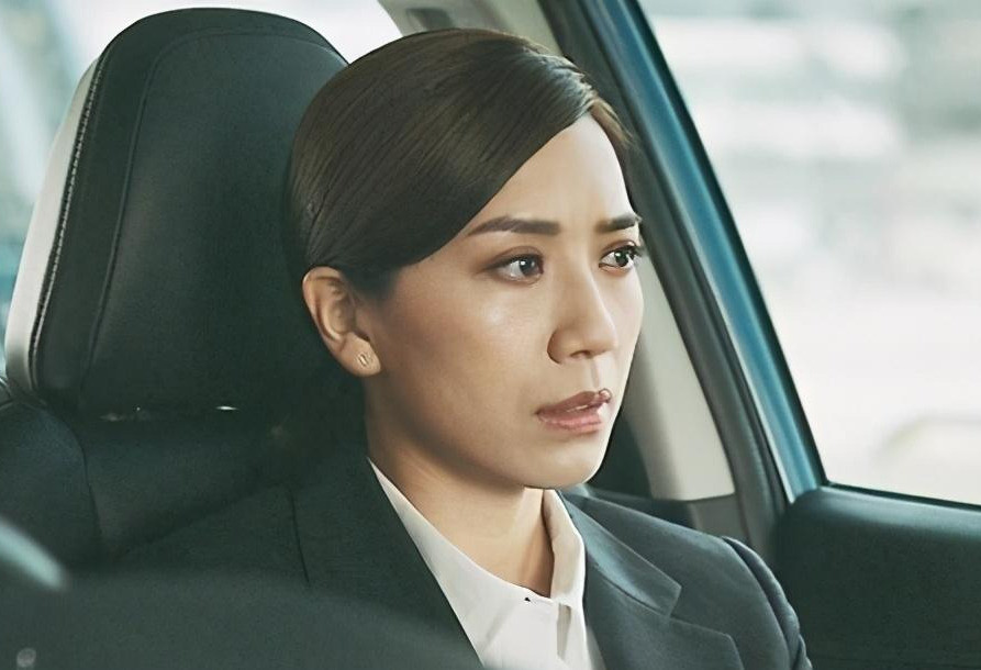 《使徒行者3》蔡思贝抢风头,通稿多成视后大热,硬塞奖恐惹争议_腾讯