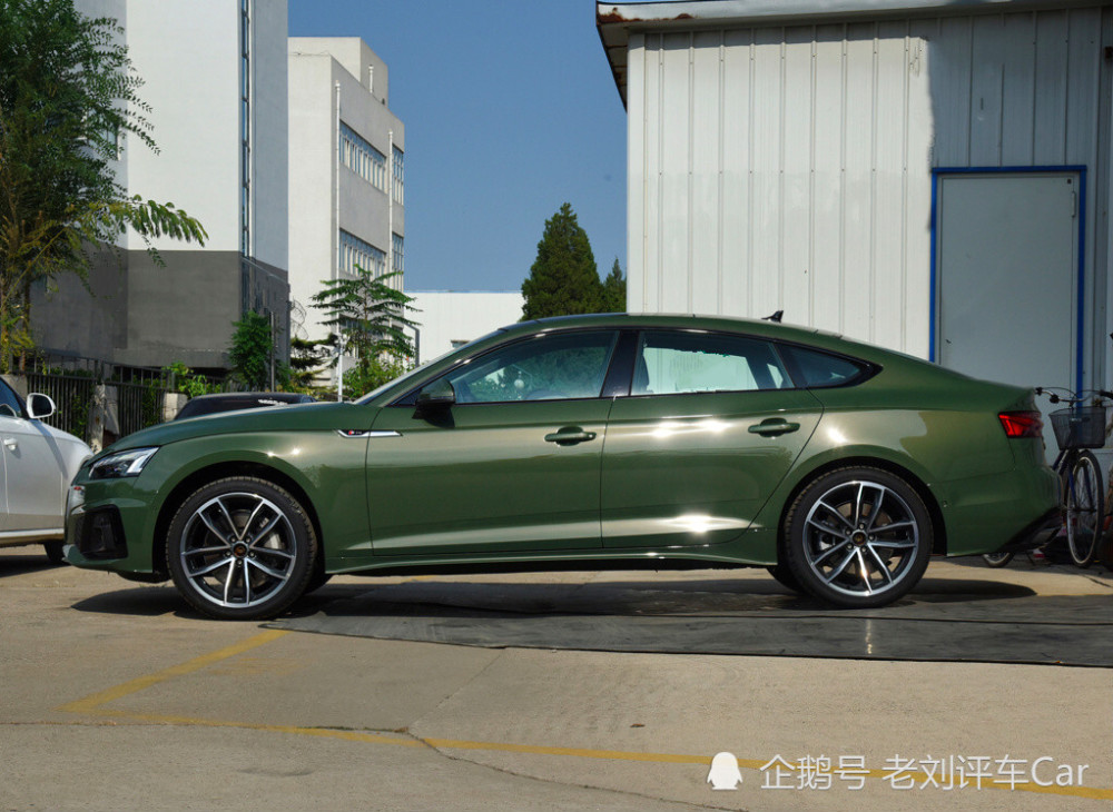 新款大众奥迪a5,外观比老款更有侵略性和运动感,但缺点也不少