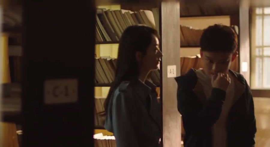 赵丽颖|赵丽颖《谁是凶手》再度演绎反派角色，穿白大褂笑容瘆人，让人直起鸡皮疙瘩