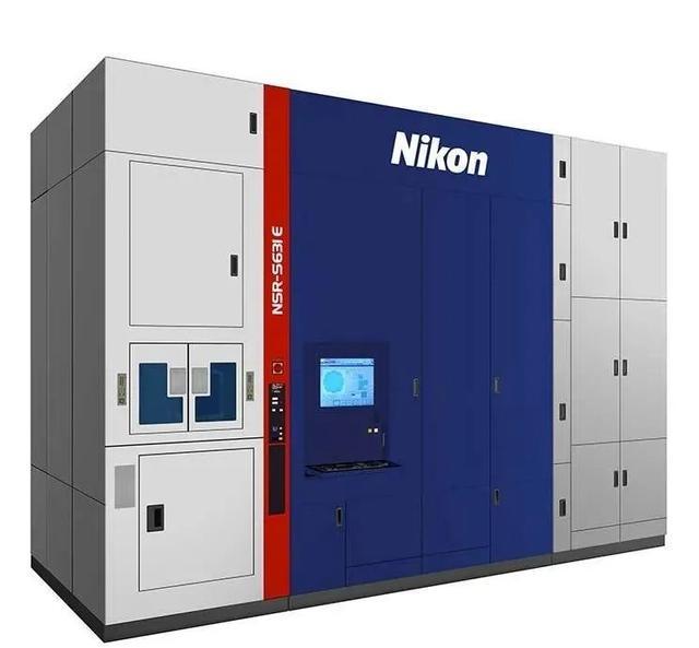 光刻机由于阿斯麦公司的技术和市场不断取得突破,因此,在荷兰和美国