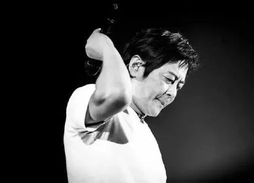 王杰|王杰刚刚58岁了，我很想他