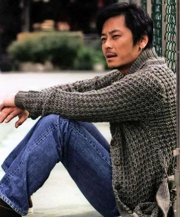 王杰|王杰刚刚58岁了，我很想他