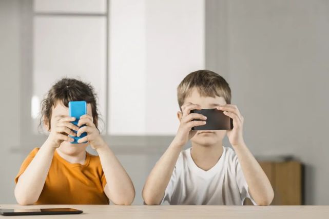 保护|未成年人保护法修订，新增“网络保护”一章，要点有哪些？