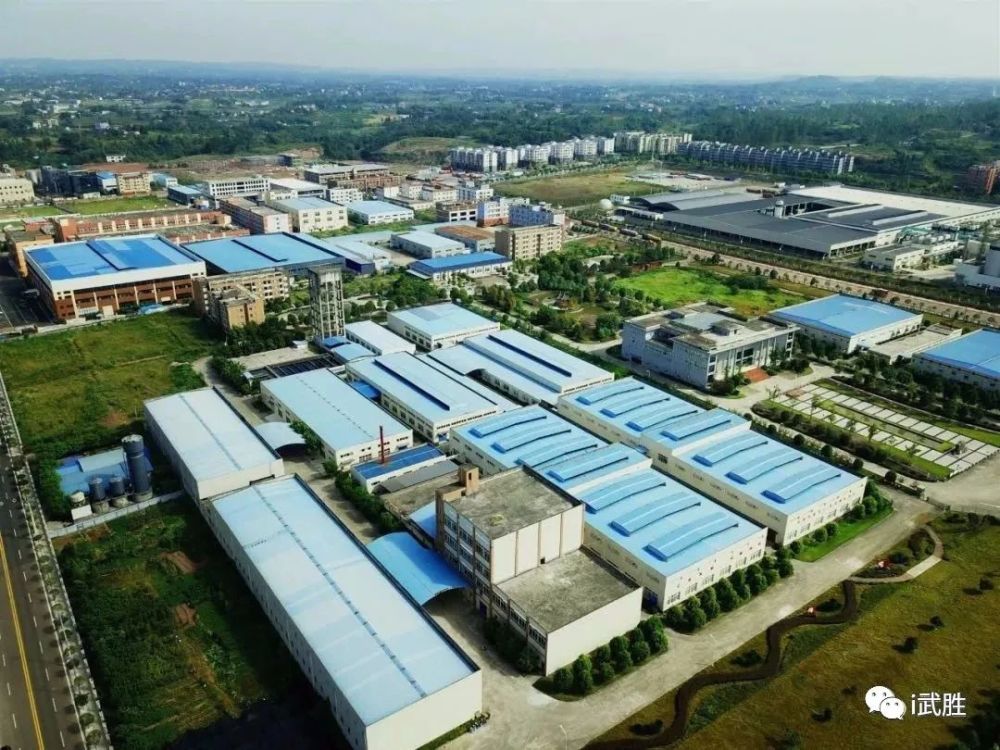 华润雪花啤酒(四川)有限责任公司年产10万千升听装啤酒生产项目成功