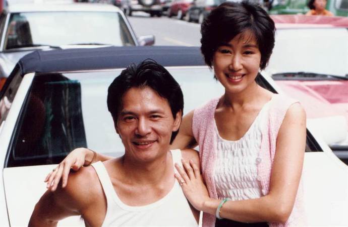 但是在交往3年后,蓝文青露出了自己的本性.