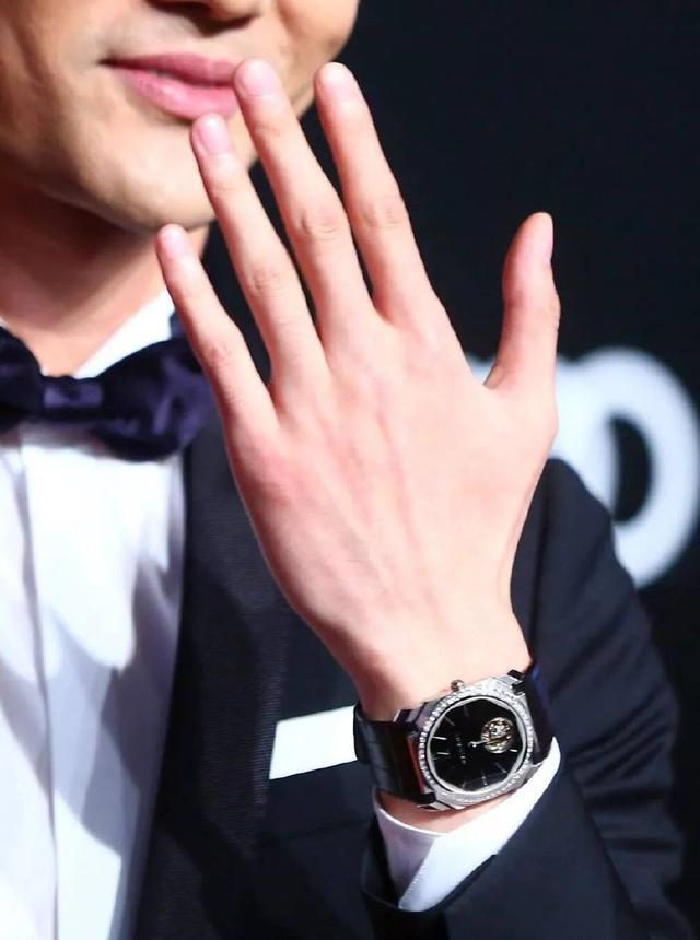 明星身上的逆天部位,王凯的手,李溪芮的腿以及王大陆的嘴