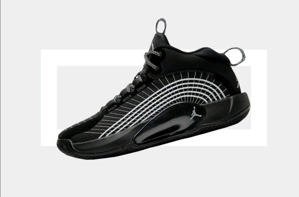 几乎其一半的价格让你体会正代airjordan35的配置