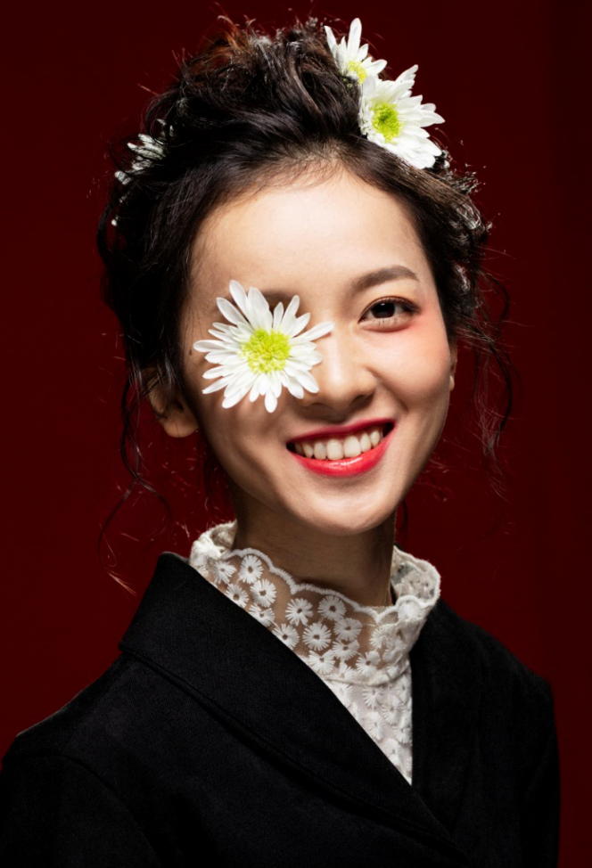 单眼女孩山区支教愿做天空那朵最美的云