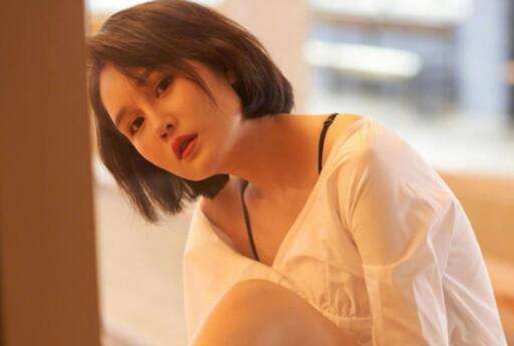 赵本山|赵本山儿子撞脸大衣哥儿子，如今一个是新晋网红，一个已是大老板