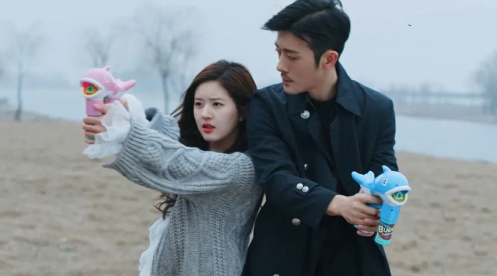 赵露思|赵露思拍吻戏怕被“欺负”，一番话不点明忧虑，却让林雨申知分寸