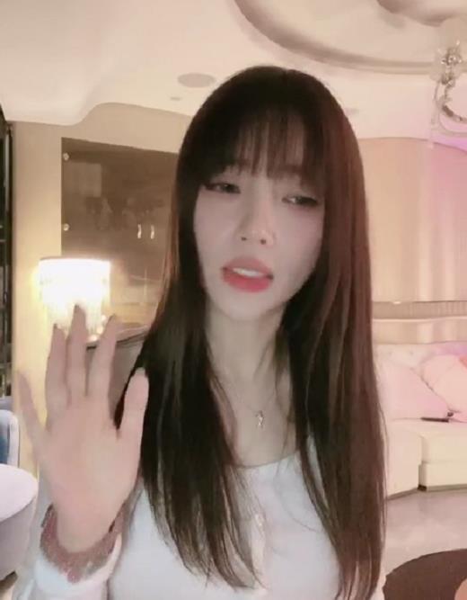 李小璐|李小璐后悔与PGone恋爱？还原《偷心》经典台词，疑被爱情伤透