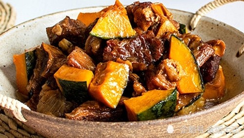 红酒南瓜炖牛肉