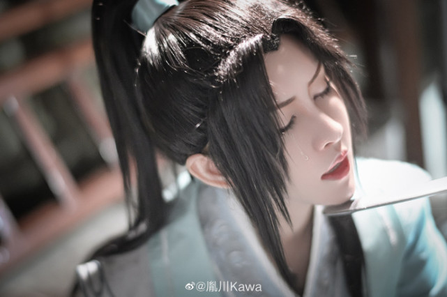 穿书自救指南沈清秋cos就看一眼师尊的感觉一下就来了