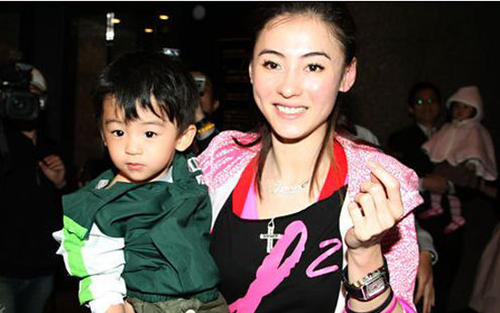 刘德华|刘德华直言不会再合作，郑佩佩：丢光香港演员的脸