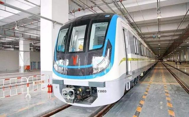 期待广州在规划地铁15号线全长305公里共设16站点