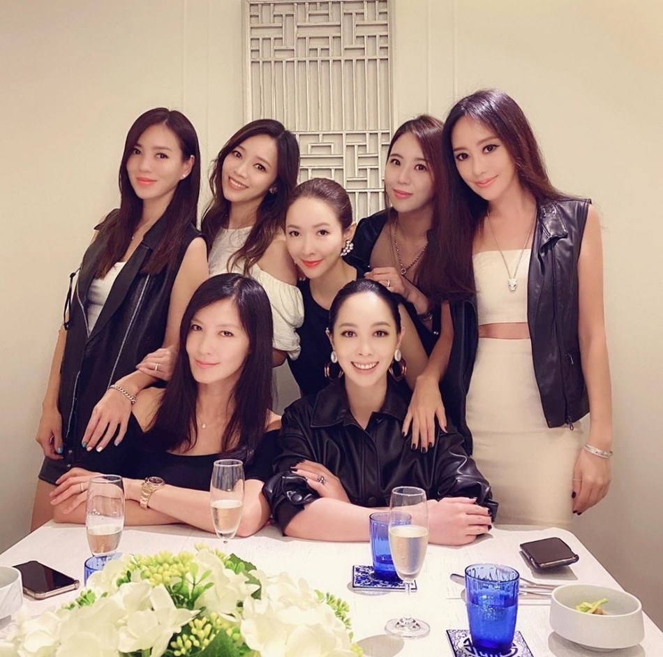 昆凌|不带昆凌玩？林志颖陶喆王力宏妻子晒闺蜜团合照，周杰伦旧爱在列