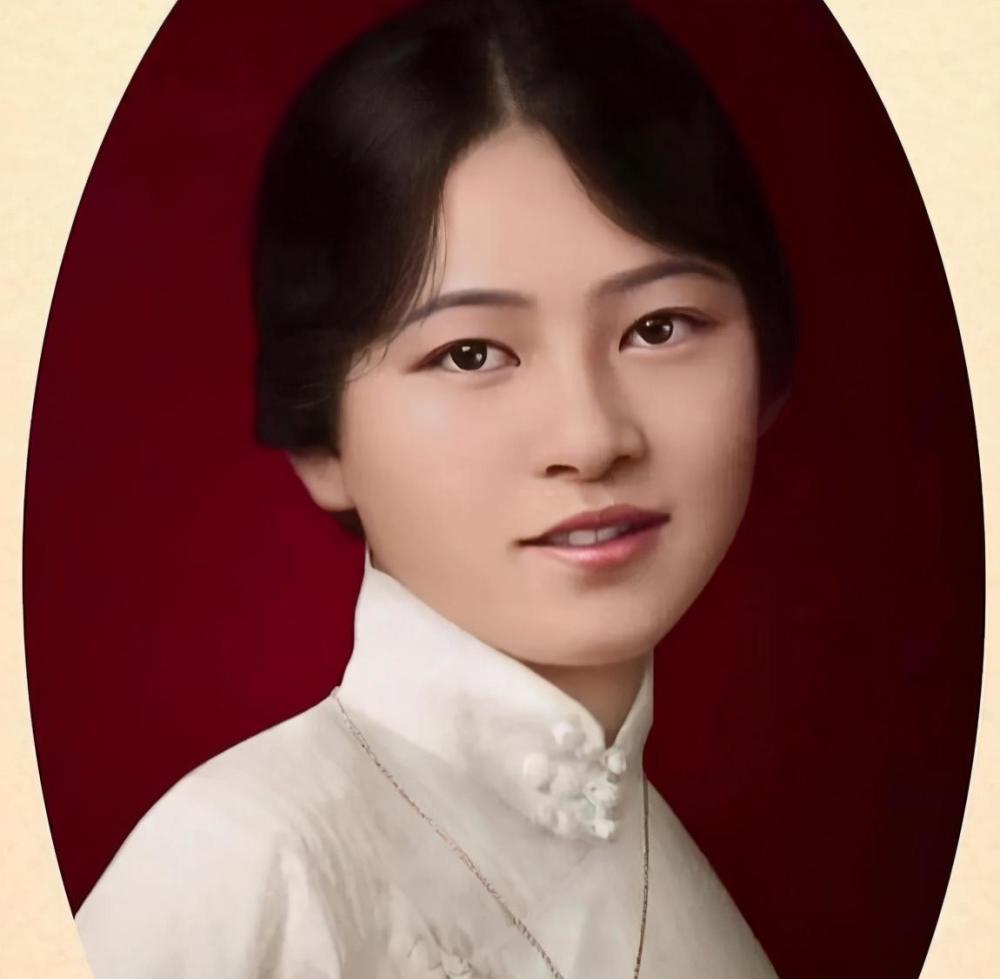 民国头号才女林徽因:为情所扰,备受争议,多少人错怪其"花心"