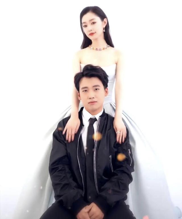 不炒cp择偶标准具体到年份,爆郭麒麟明年结婚,女友貌美圈外人