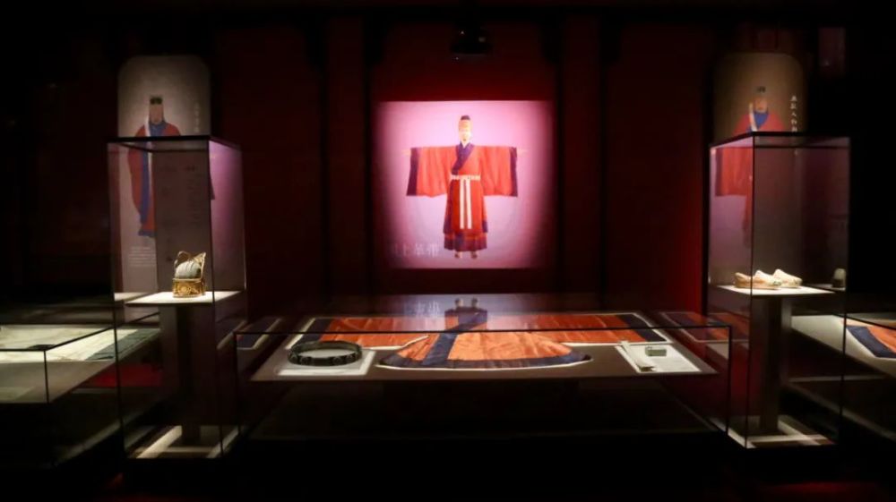 明朝|专访｜知来处，明去处，“衣冠大成”重现大明风华