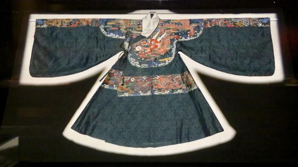 明朝|专访｜知来处，明去处，“衣冠大成”重现大明风华