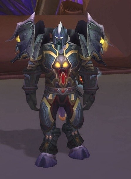 战士无畏套是防御装,而且是盾t的防御装,就一个字稳,不愧是60版本最后