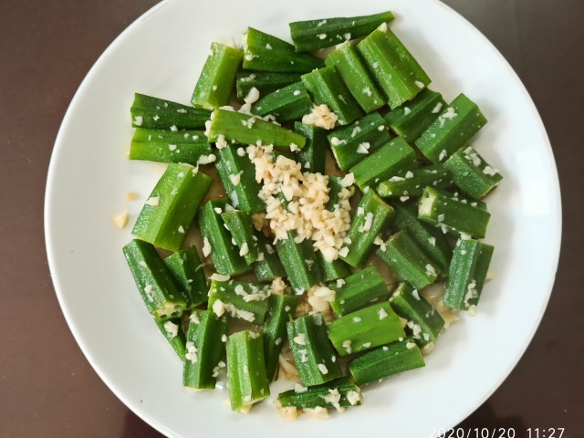 蒜蓉蒸秋葵香味獨特做法簡單健康營養