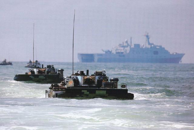 据海外网最近报道,中国福建省漳州古雷港经济开发区宣布,10月13日至17