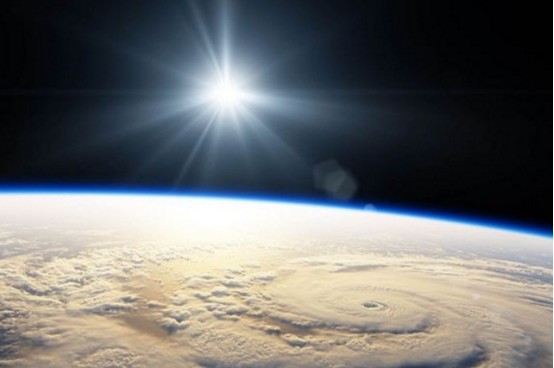 地球|氧气出现之前，地球上已有生命存在，它们靠砒霜来续命