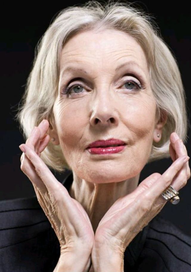 《老妇人》:69岁女人被29岁男人强奸,警察却责怪她打扮得太年轻_腾讯