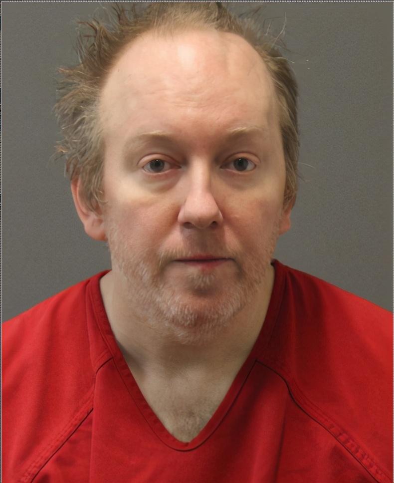 美籍华人女参与杀害肢解生父逃亡回国,被立即遣返,被捕1年释放_腾讯