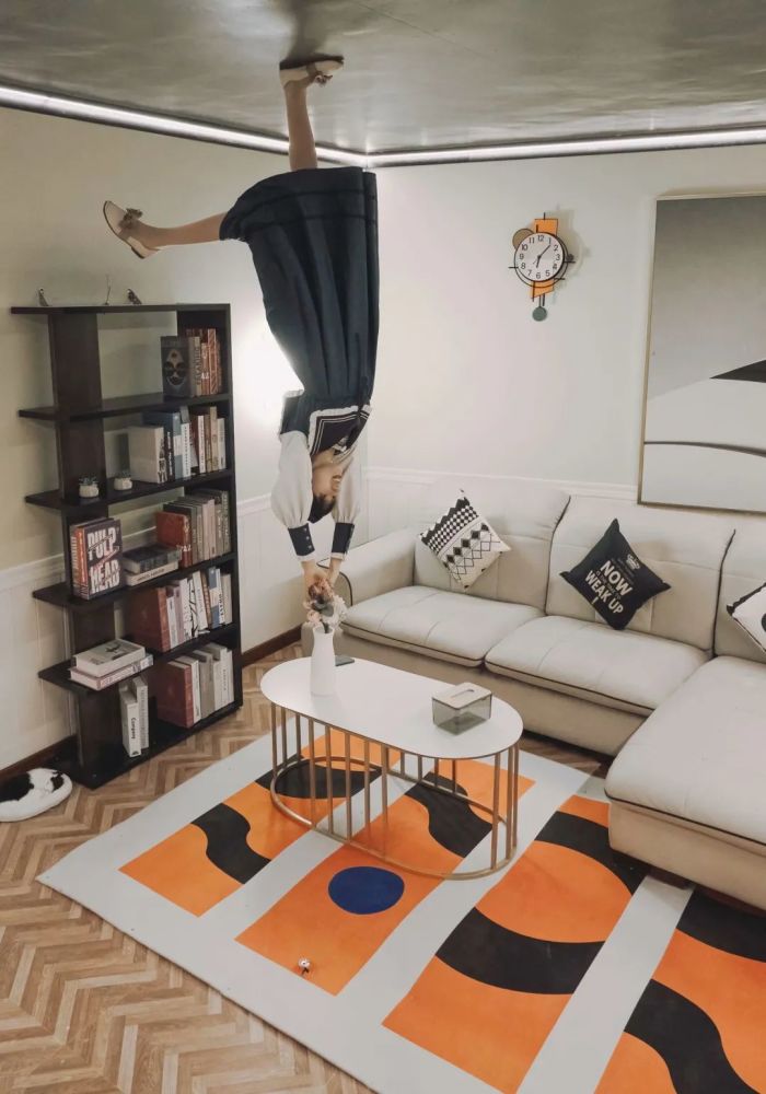 重庆首家反重力体验馆,牛顿来了都会流泪_腾讯新闻